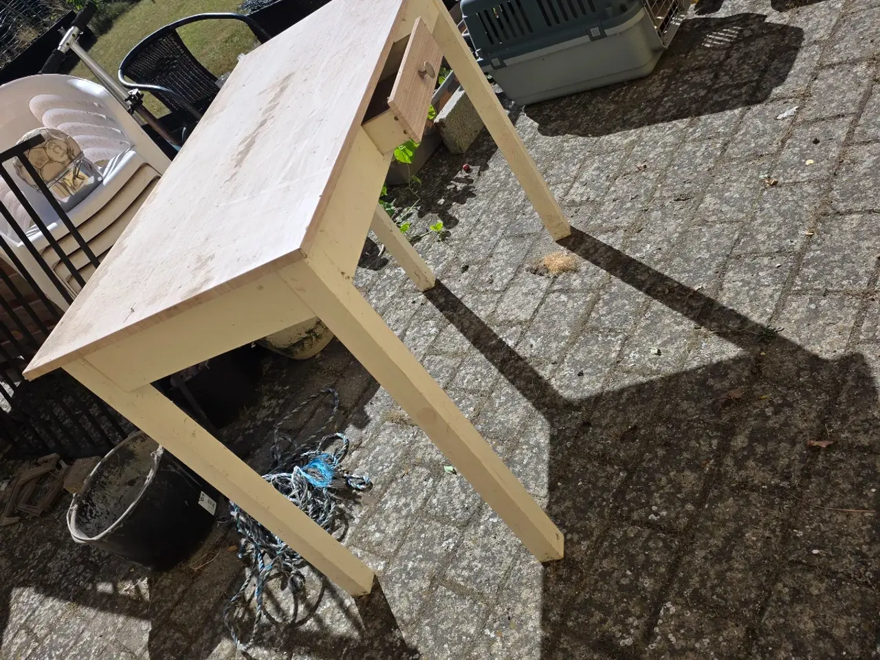 Billede 2 - Plante/arbejds bord