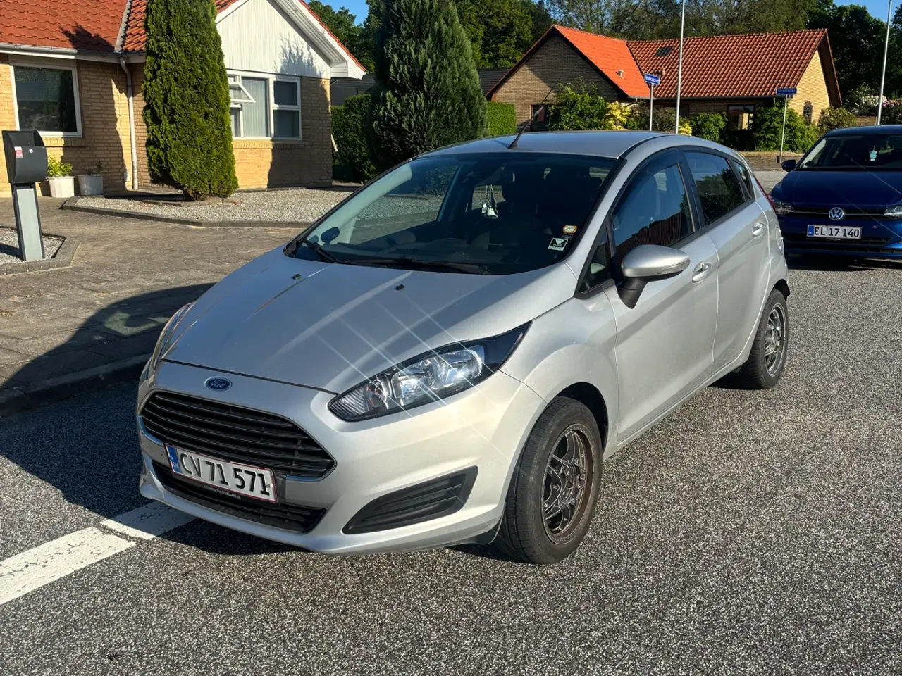 Billede 1 - Ford Fiesta 5d til salg!
