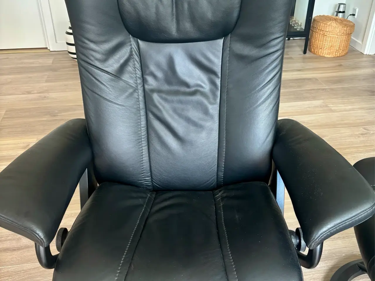 Billede 3 - Stressless stol /sort som ny