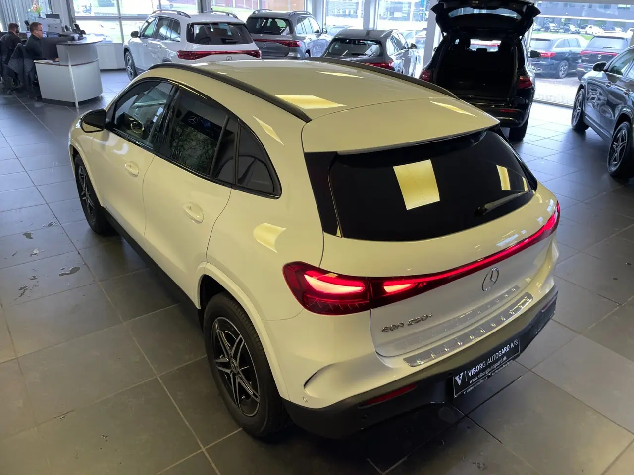 Billede 9 - Mercedes EQA250+  AMG Advance