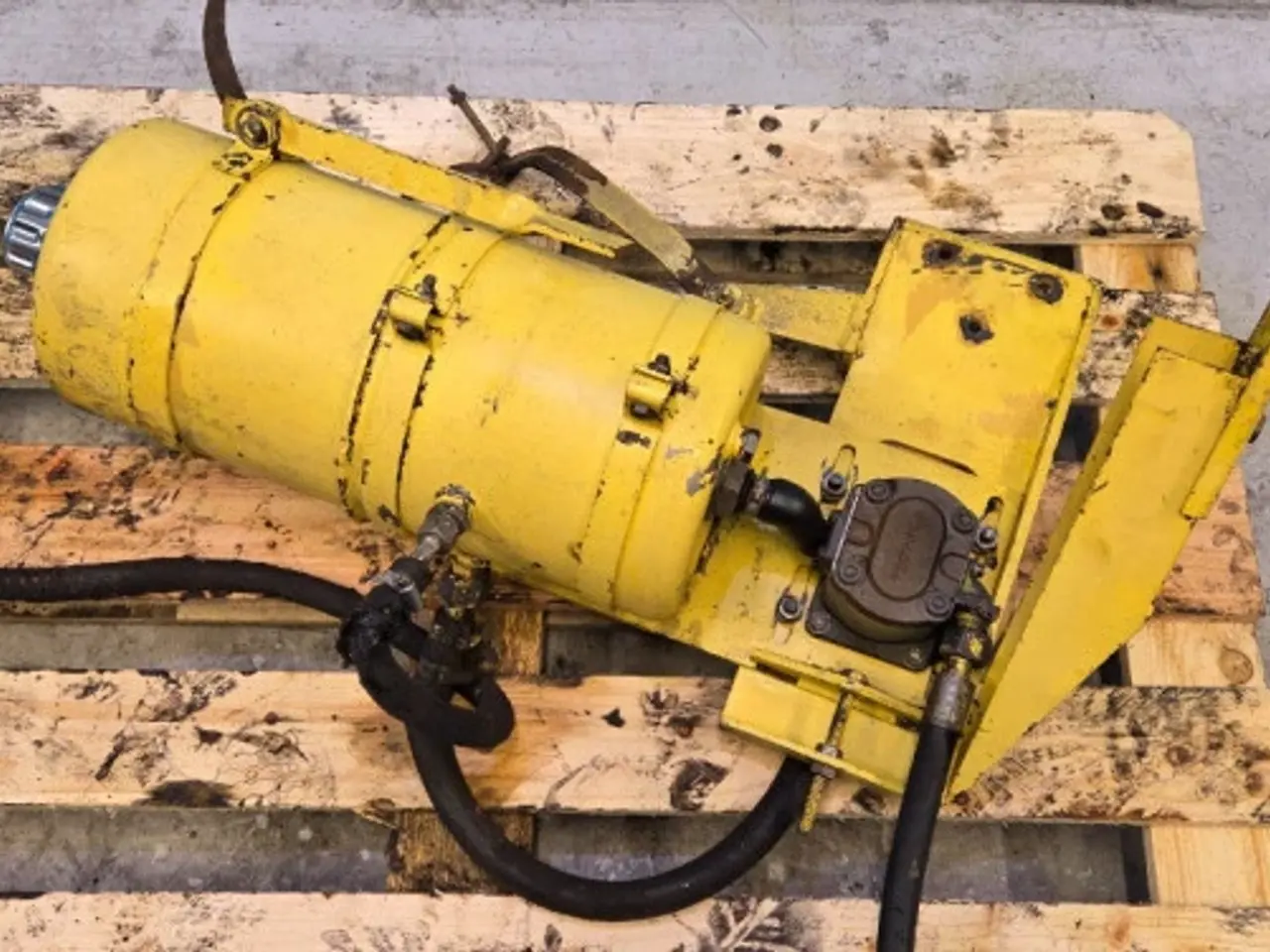 Billede 17 - New Holland 1540 Hydraulikpumpe 80337214