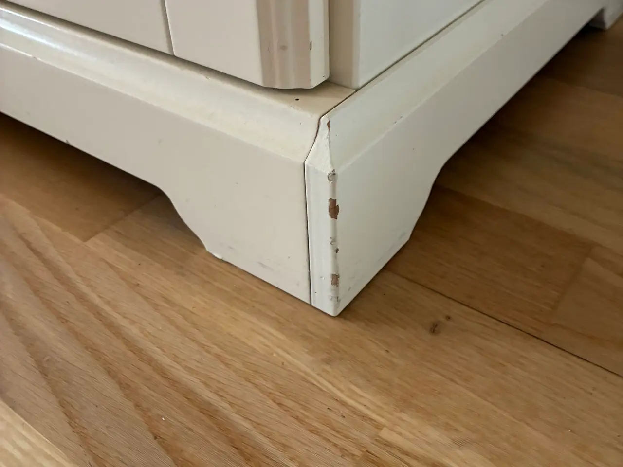 Billede 5 - Ikea Liatorp vitrineskab 
