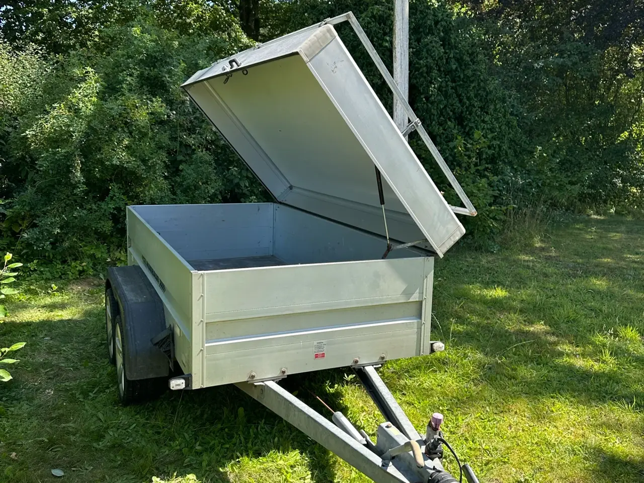 Billede 2 - Humbaur Lukkettrailer med sidetip Låg
