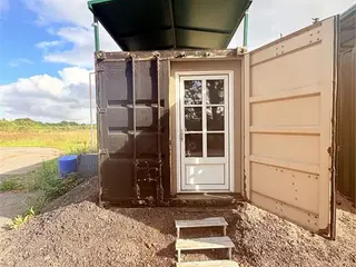 ABC Mandskabscontainer - Bad og toilet / Shower and toilet
