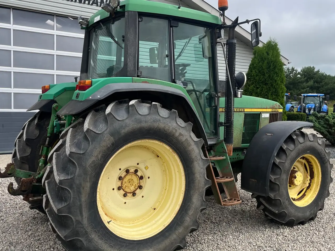 Billede 11 - John Deere 6810 Med rigtig gode dæk