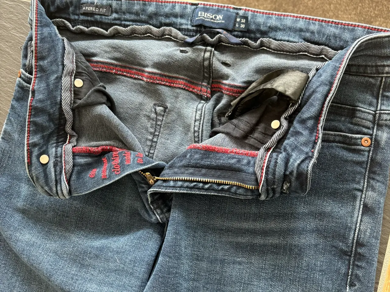 Billede 3 - Et par pæne jeans fra Bison 32/30