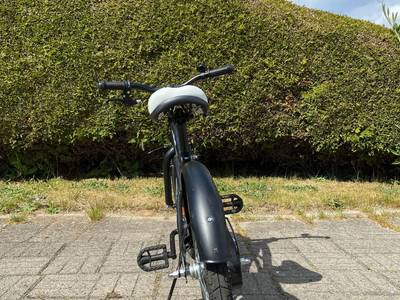 Billede 3 - Børnecykel 18” sort