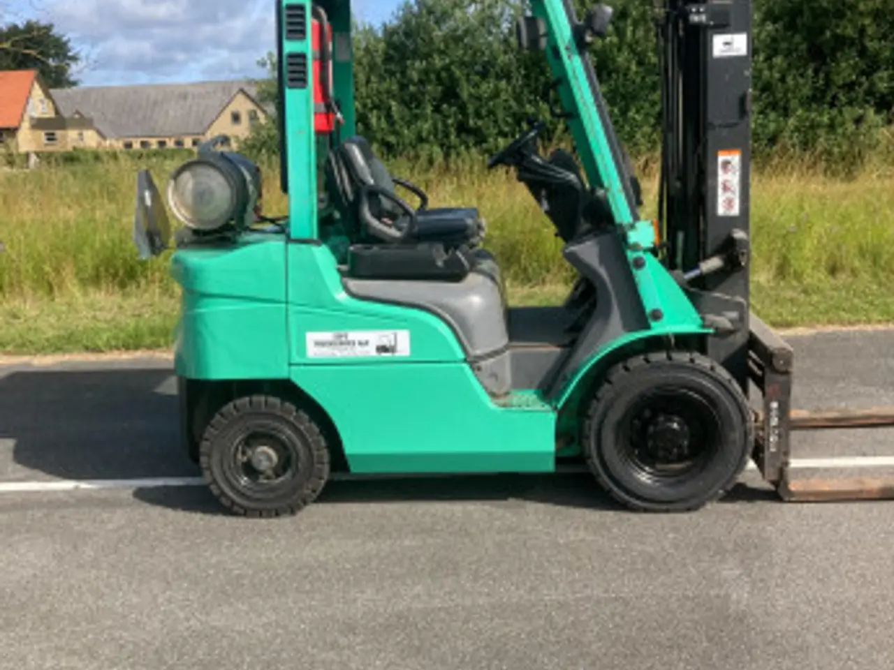 Billede 4 - Mitsubitsi 2500KG Gastruck 2016 Klar til lev.