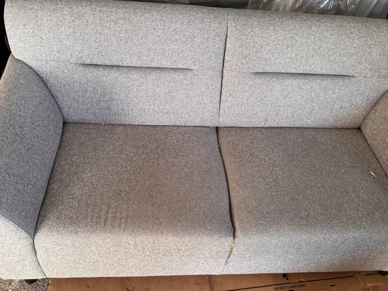 Billede 1 - Sofa med skade i betræk (gratis)