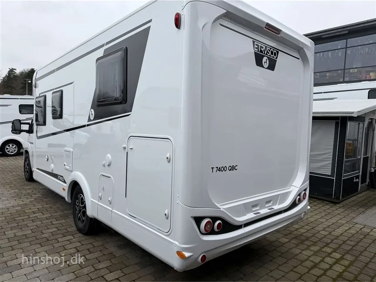 Billede 32 - 2025 - Etrusco T 7400 QBC Aut.   Drømmeautocamperen: Etrusco By Hymer – Komfort og Luksus i Én Pakke