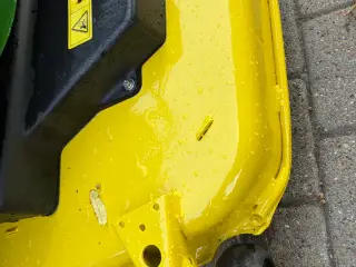 John Deere X584 - 4