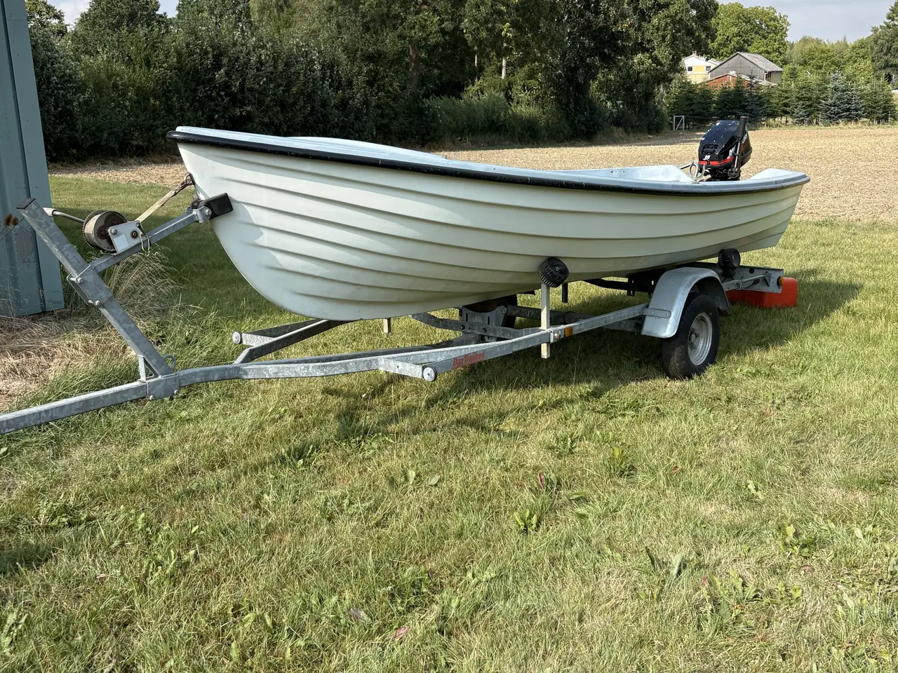Billede 1 - Komplet: Ryds 14 f. jolle, 15 hk motor og trailer