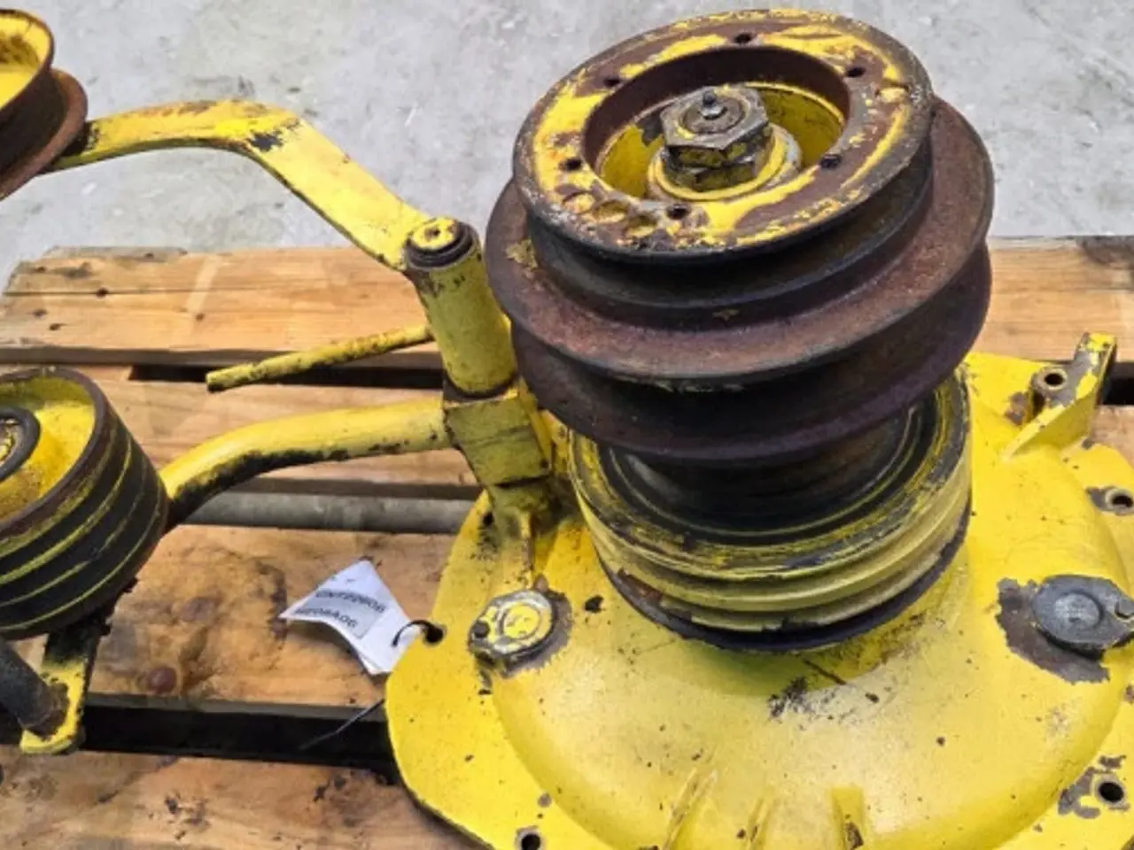 Billede 10 - New Holland 1540 Remskive 80362040