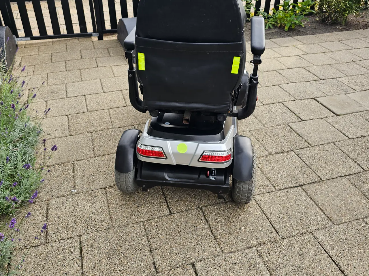 Billede 3 - 4 hjulet el scooter sælges 