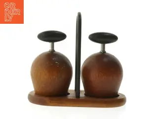 smuk salt og peber kværne lavet af hos bodum designer Jens quistgaard (str. 15 cm)