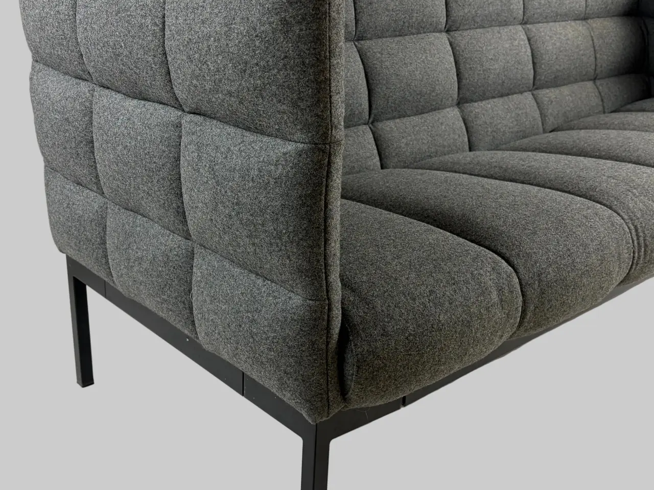 Billede 4 - Bolia Aura Sofa – Grå/Sort Stel