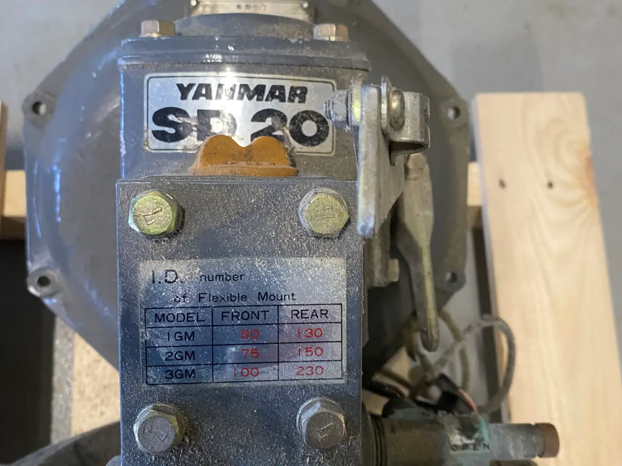 Billede 1 - 3 stk. brugte Yanmar saildrive SD20.