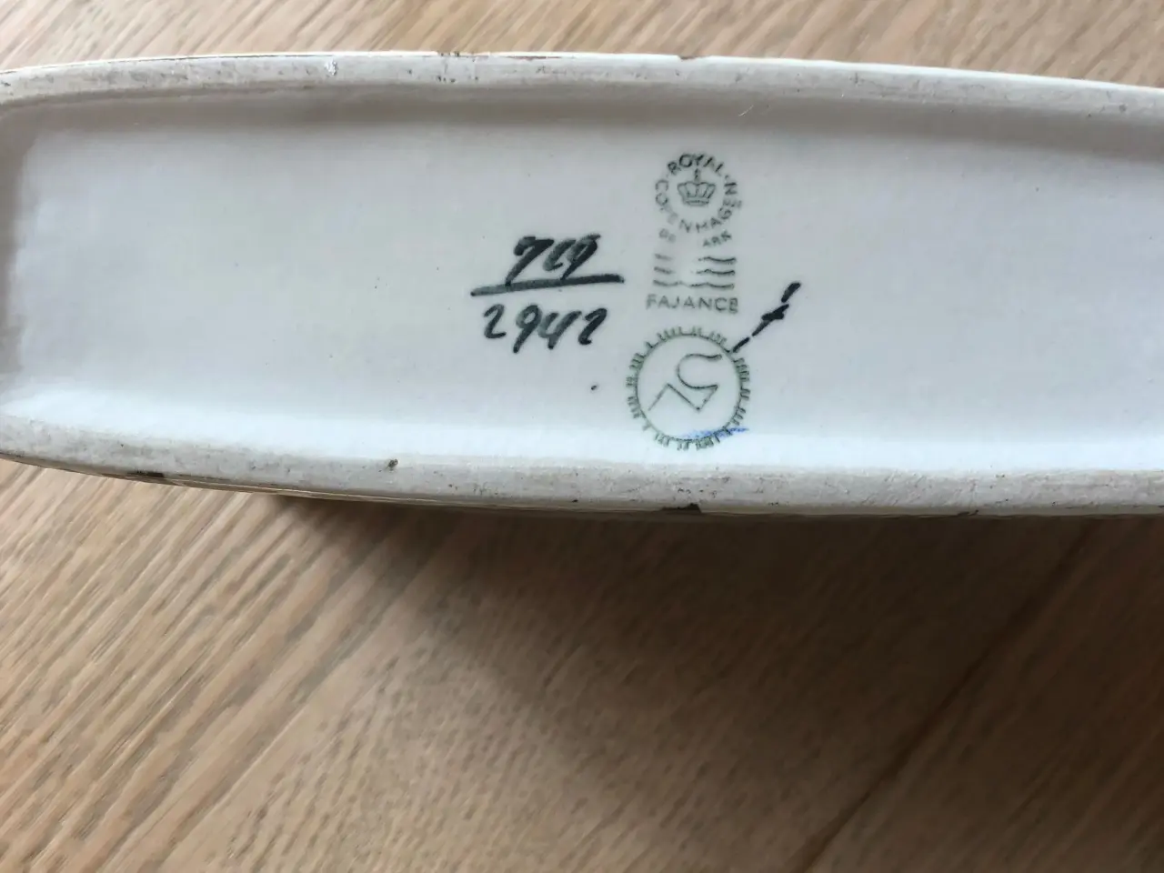 Billede 2 - Fajance vase fra Royal Copenhagen
