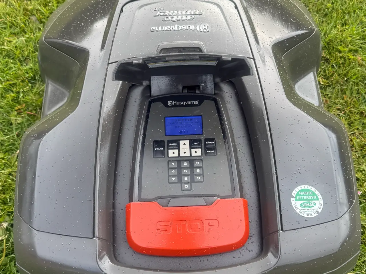 Billede 4 - Husqvarna Automower 310 med app styring 1200m2 