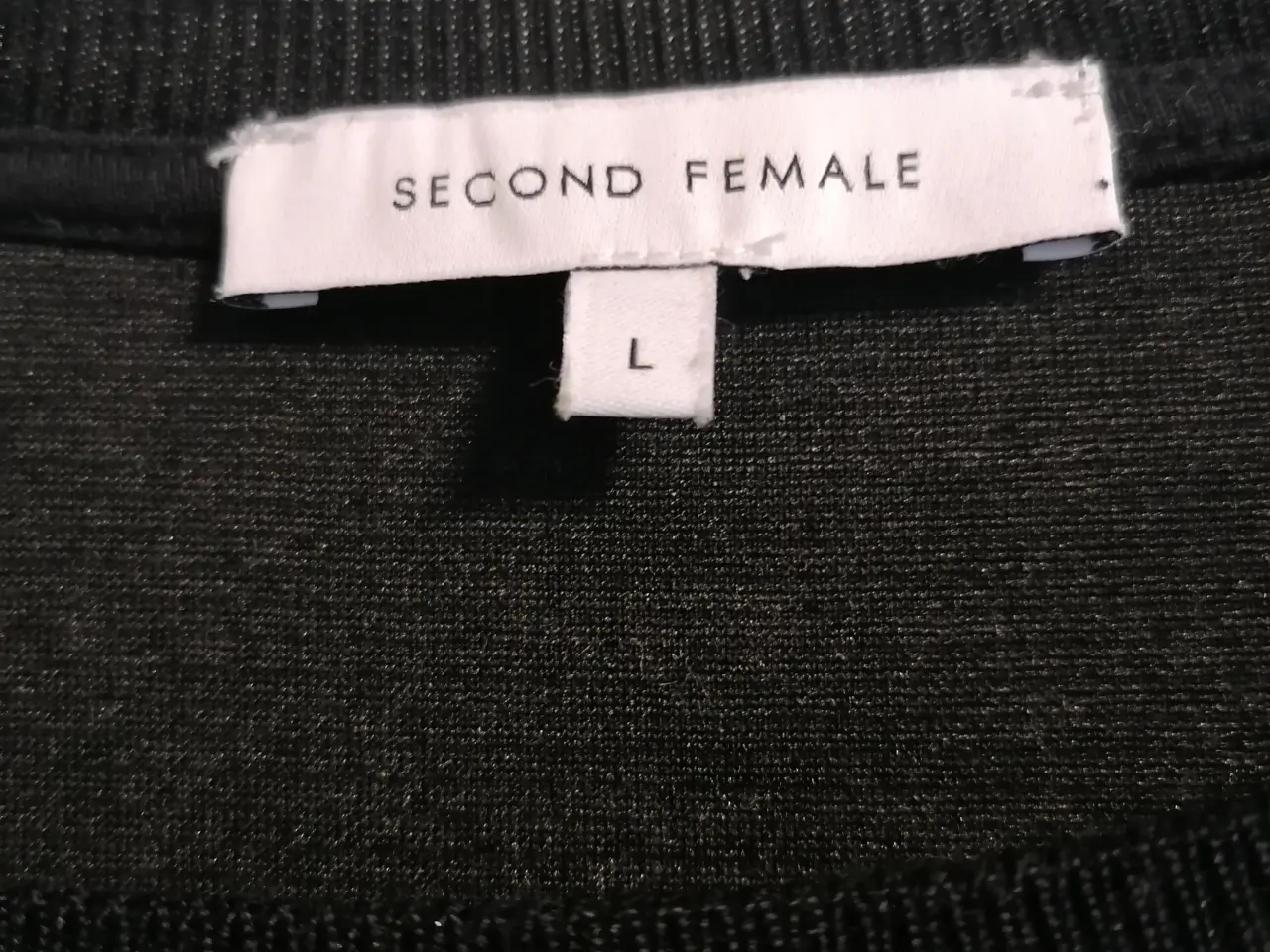Billede 3 - SECOND FEMALE langærmet bluse str. L
