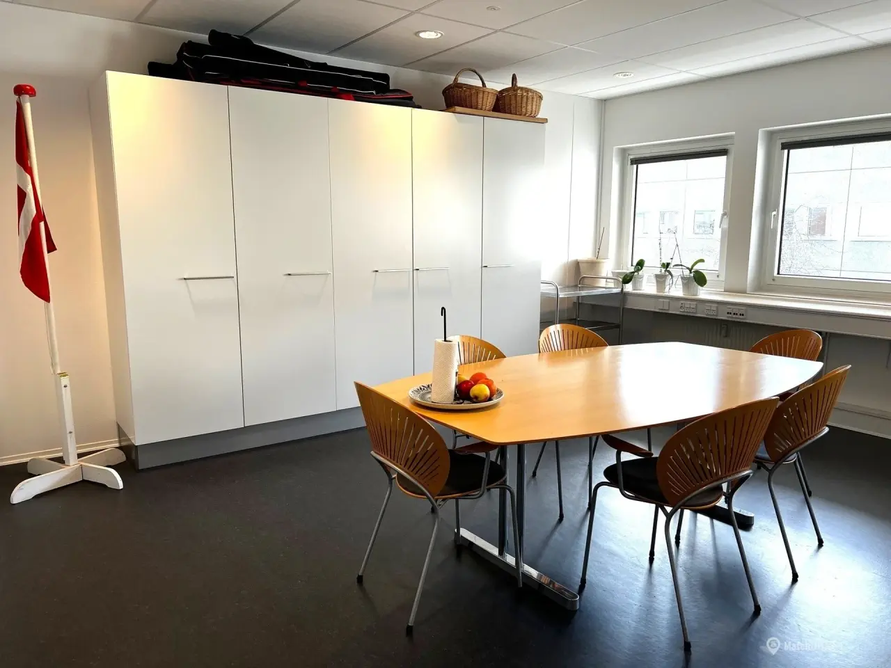 Billede 9 - Pæne kontorer til lav pris