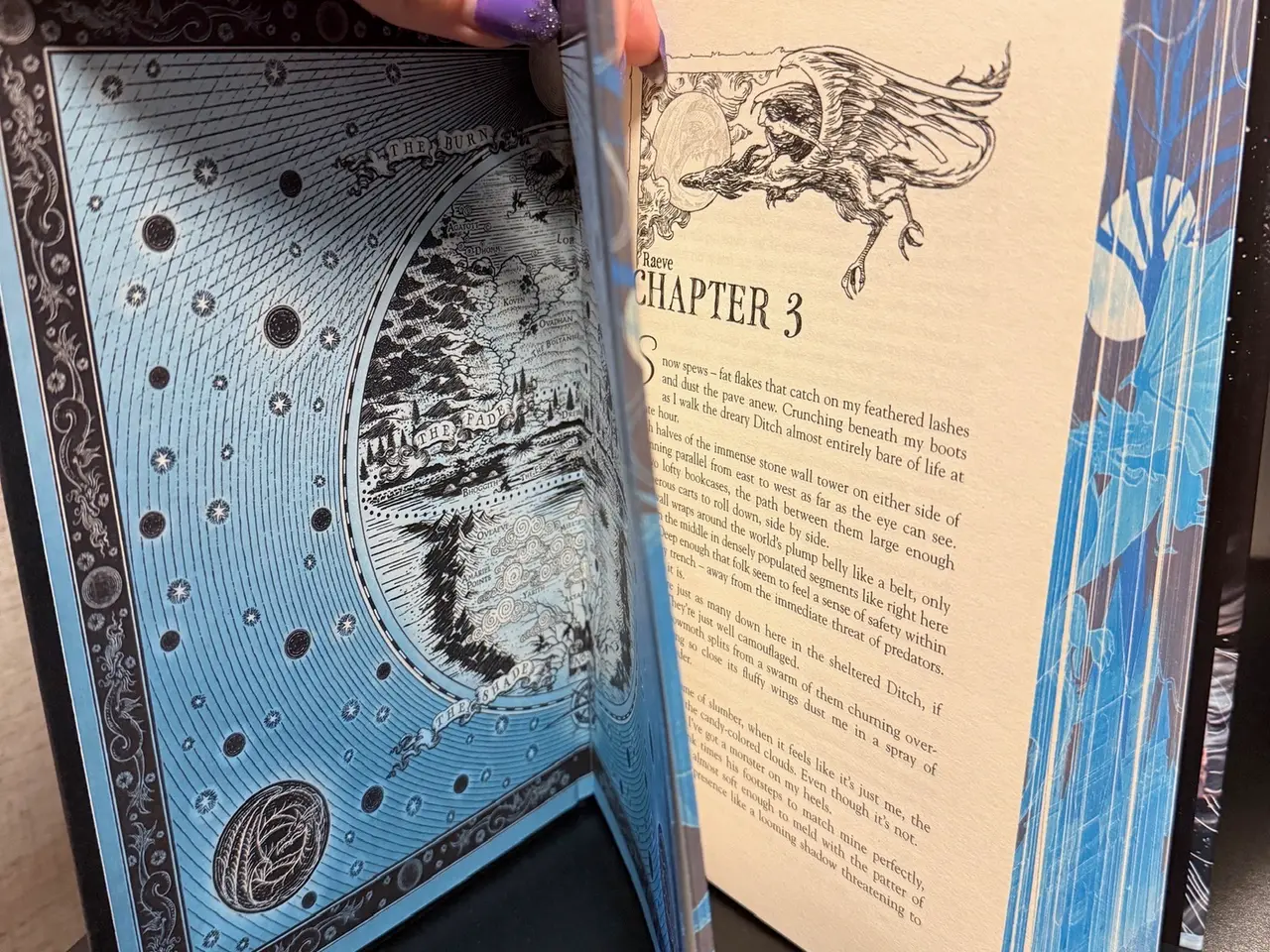 Billede 2 - When the Moon Hatched by Sarah A. Parker