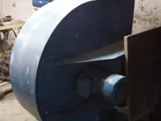 - - - Vendbar blæser, 5,5 kW e-motor, afgang Ø 500