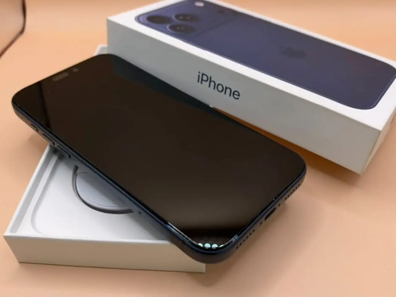 Billede 1 - iPhone 17 Pro Max Sælges