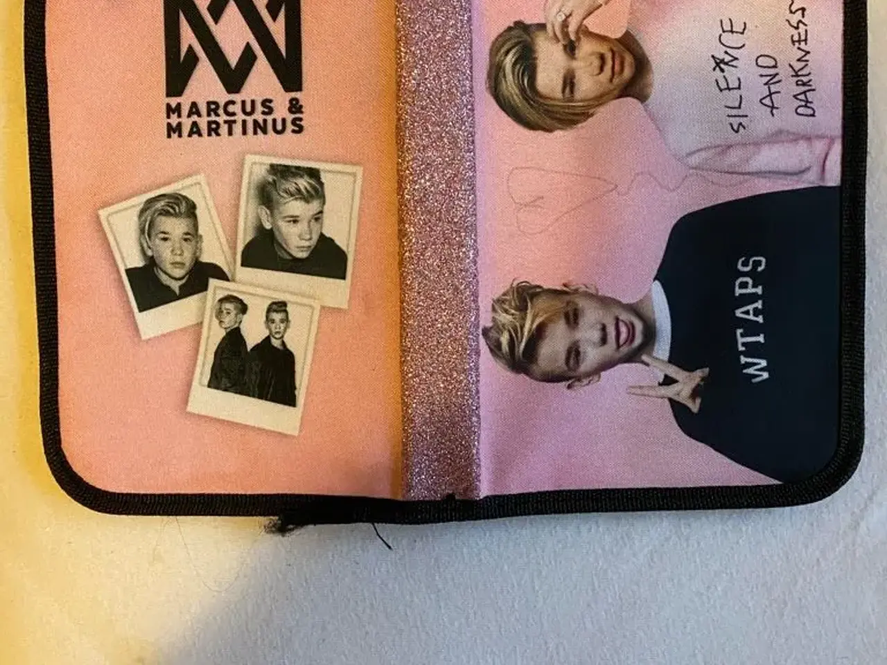 Billede 2 - Penalhus med Marcus og Martinus