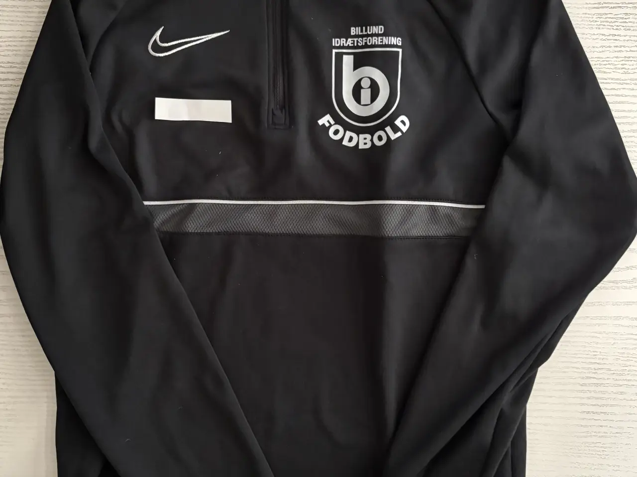 Billede 2 - Sportstøj, Træningsdragt Nike str. 137-147