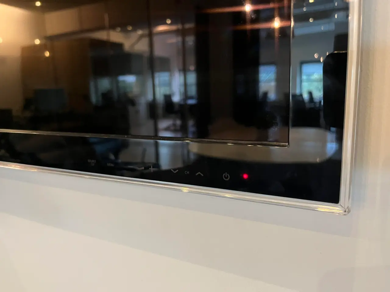 Billede 4 - Fjernsyn SAMSUNG 45" inkl. kamera og ophæng