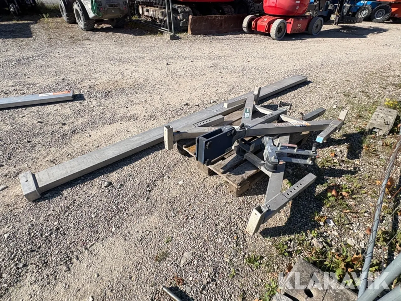 Billede 3 - Løbekat Fyns Kran Udstyr 1500 kg med ben uden talje