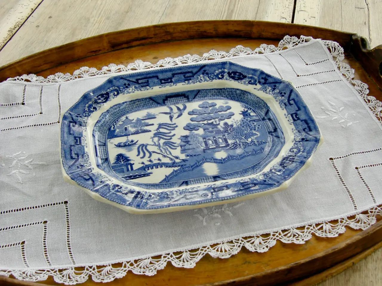 Billede 7 - Engelsk fajancefad Blue Willow, Staffordshire
