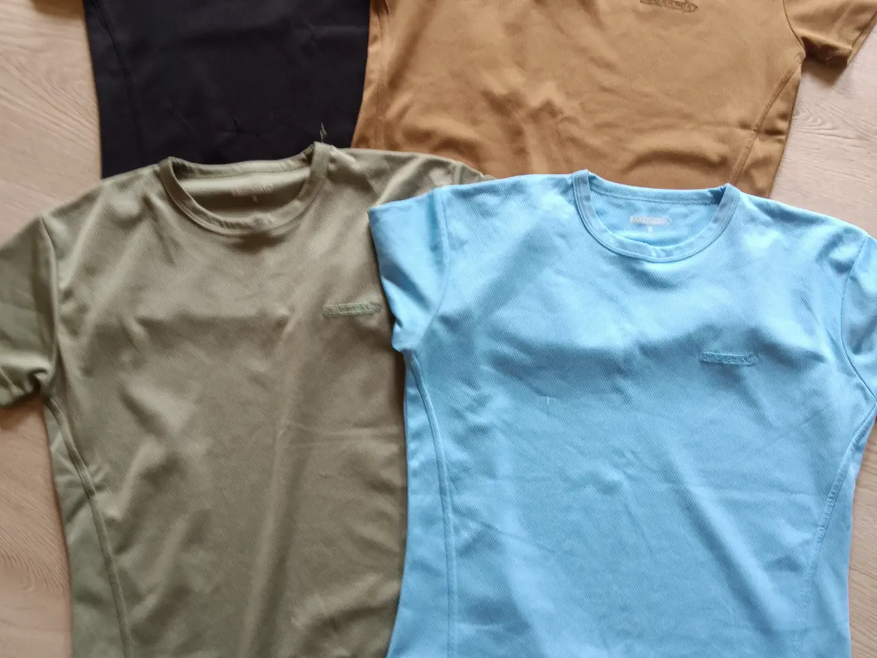 Billede 1 - Maddox tshirt str small