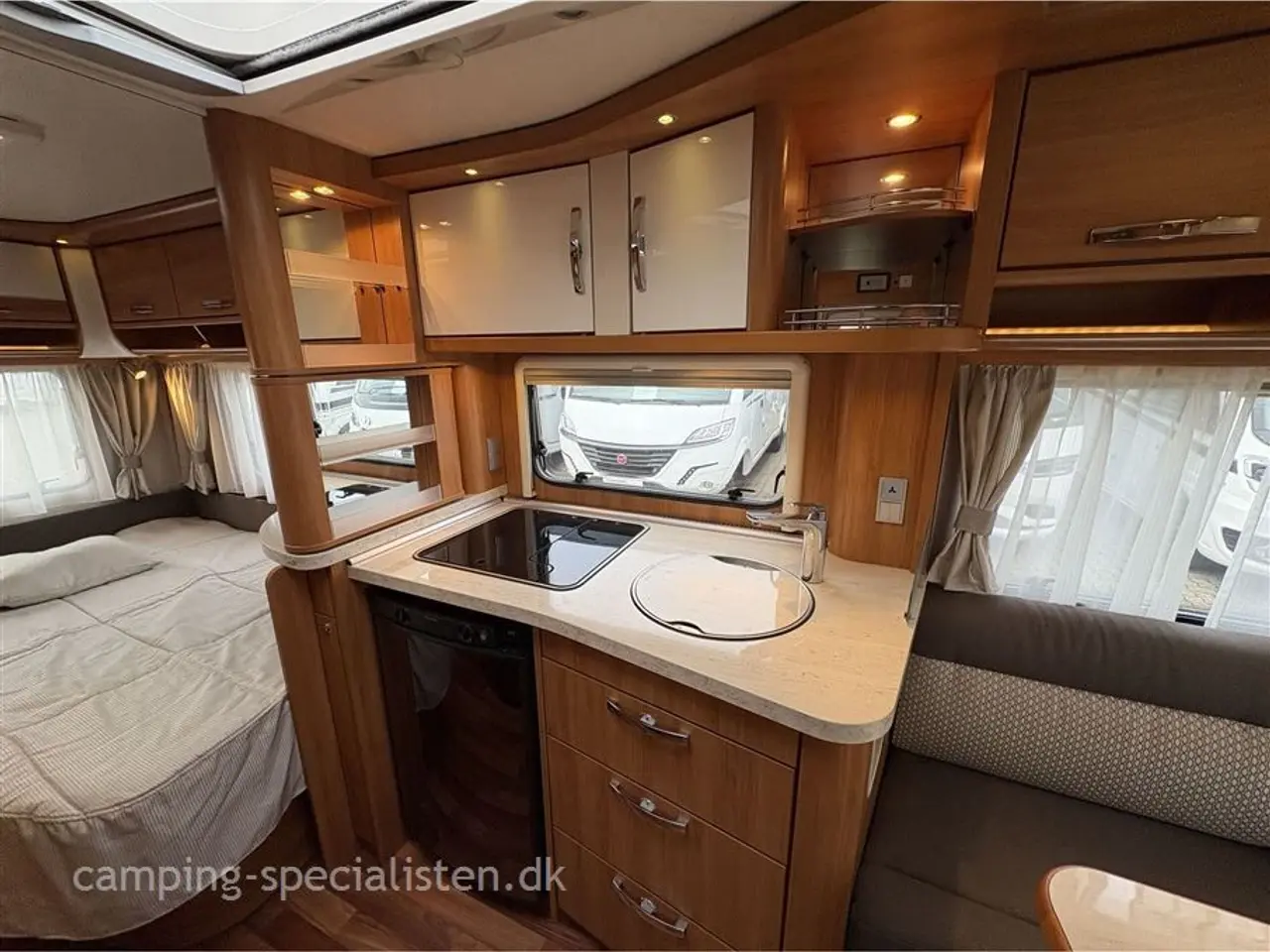 Billede 6 - 2014 - Hymer Nova Luxus Line 465   Hymer Nova Luxusline 465 2014 - Se den nu hos Camping-Specialisten.dk