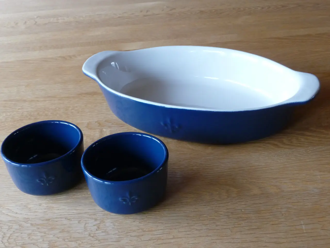 Billede 1 - ILDFAST SKÅL & 2 STK. RAMEKIN - FORTIGNAC Frankrig