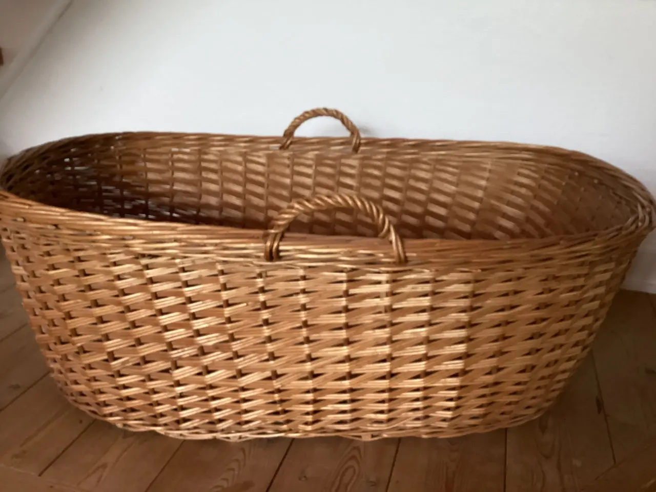 Billede 1 - Stor kurv af pileflet