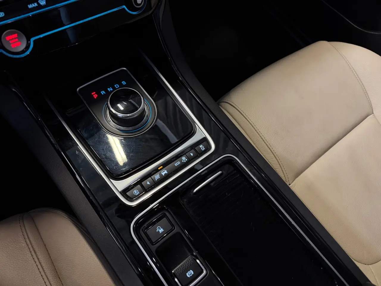 Billede 16 - Jaguar XE 2,0 P200 Prestige aut.