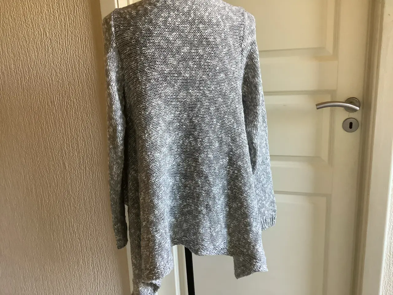 Billede 4 - Helt ny grå OBJECT cardigan str. L bomuld