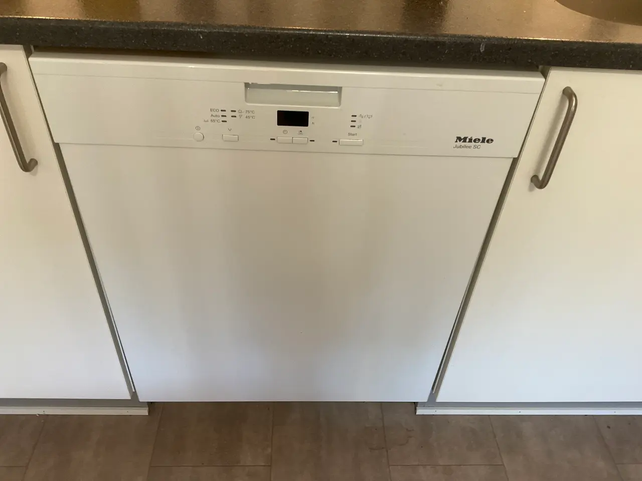 Billede 1 - Fin Miele opvaskemaskine