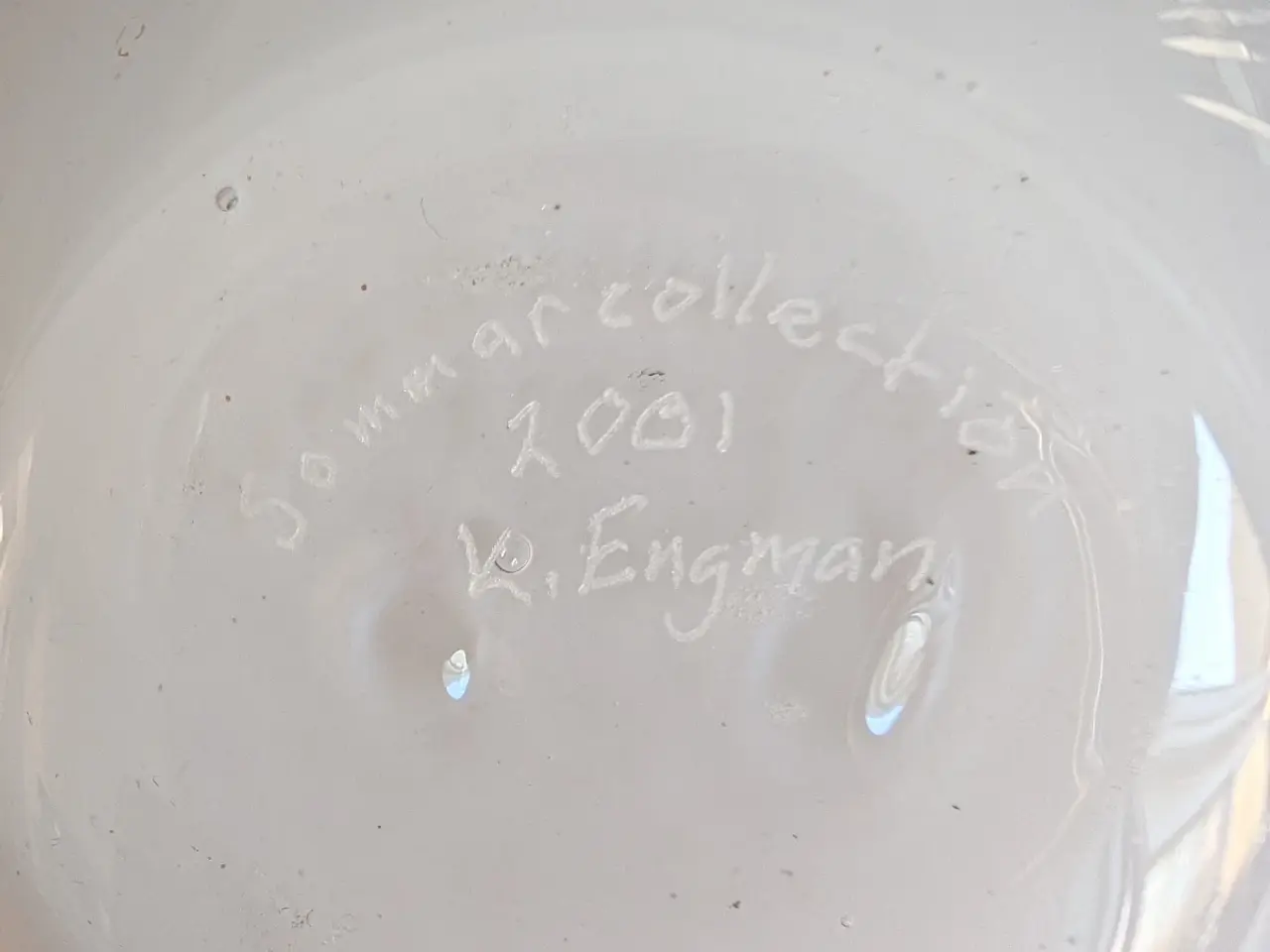 Billede 2 - Mundblæst signeretglasskål af Kjell Engman