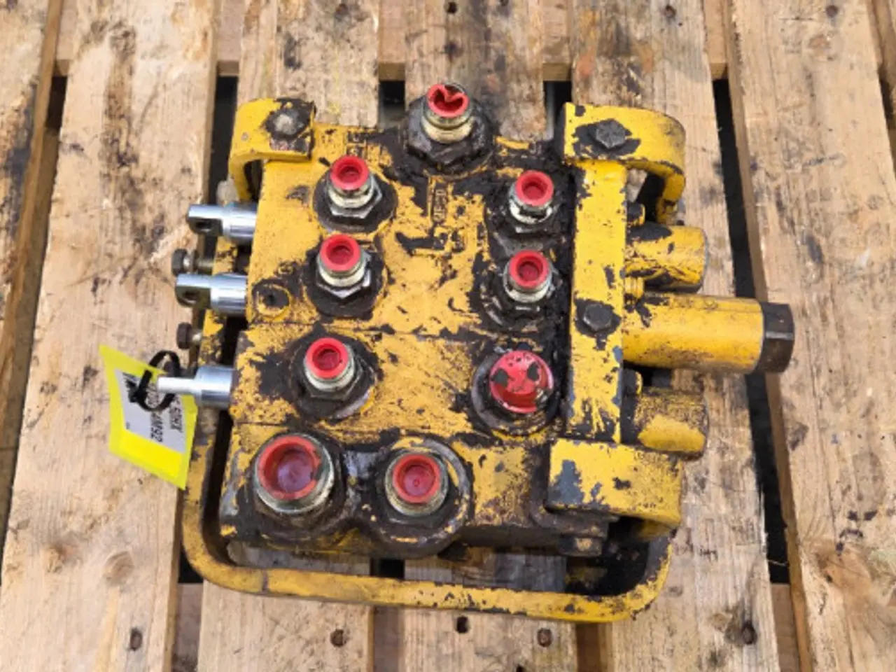 Billede 4 - Massey Ferguson 50HX Hydraulikventil 1470264M92