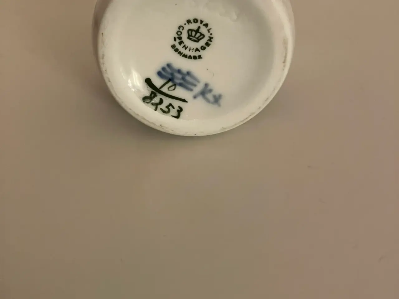 Billede 3 - Royal Copenhagen blå blomst, lille vase