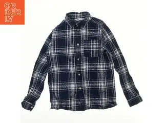 Mønstret skjorte fra H&M (str. 146)