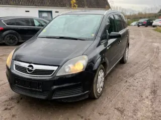 Opel Zafira 1,8 16V Enjoy 7prs