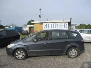 Ford S-MAX 2,0 Ambiente 7prs