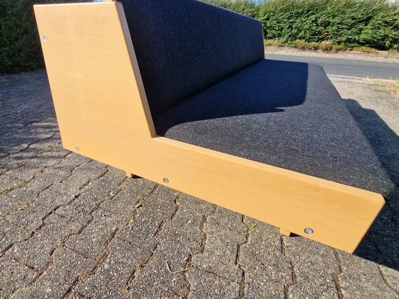 Billede 4 - Velholdt Hans J. Wegner daybed sælges
