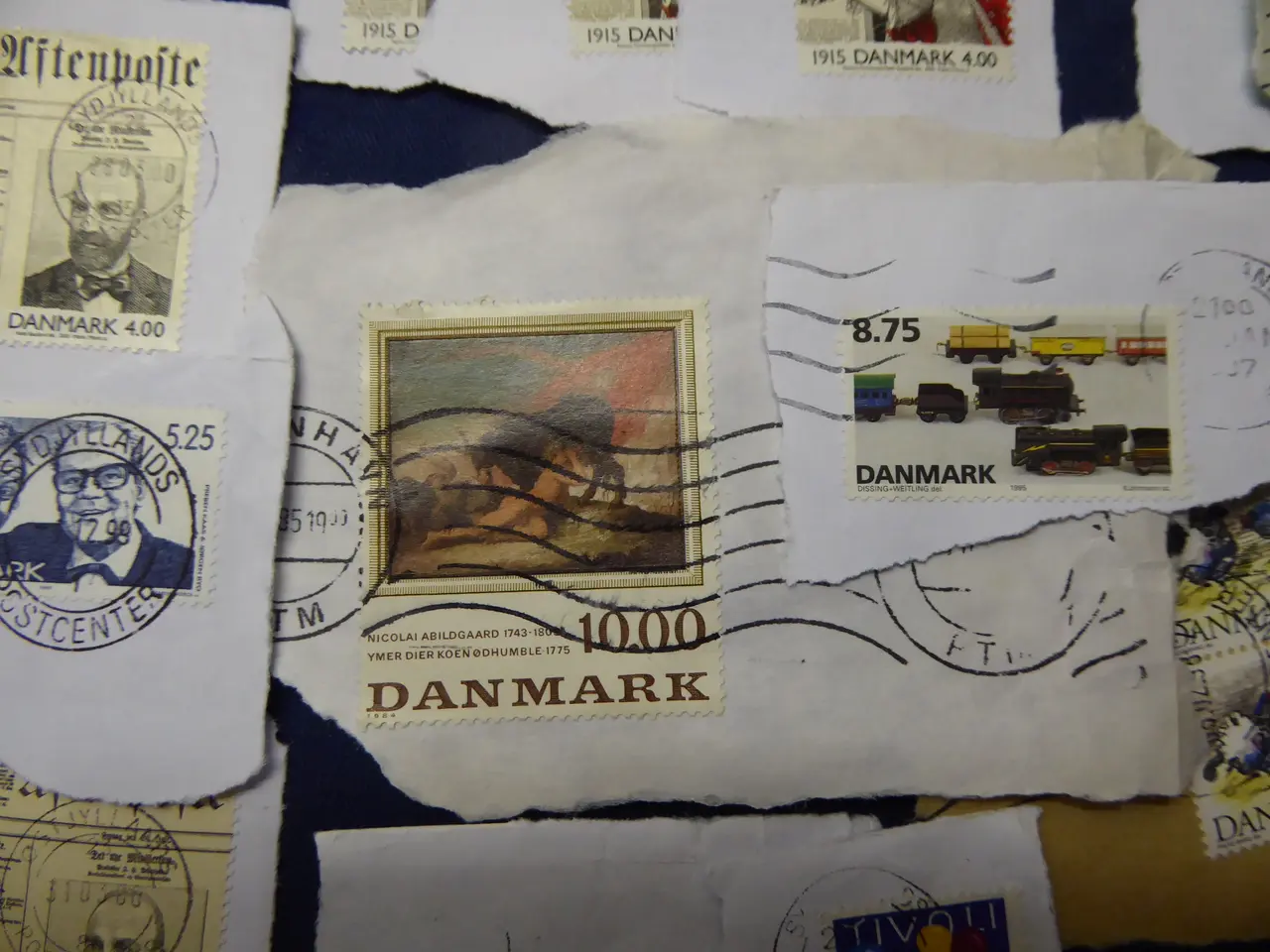 Billede 12 - Gamle danske og udenlandske frimærker