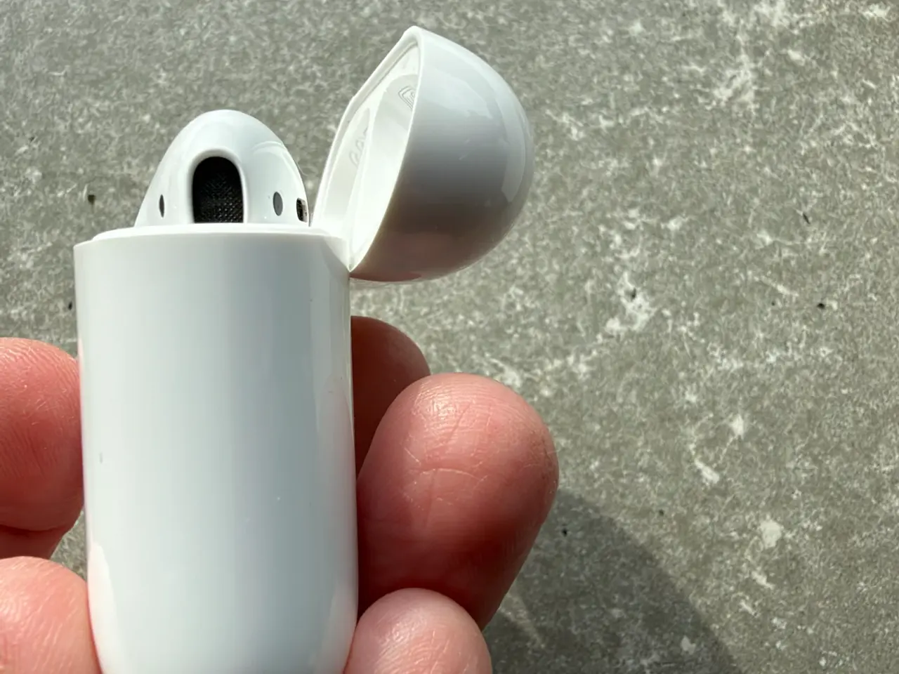 Billede 4 - Velholdte AirPods 2