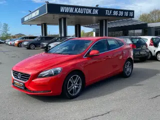 Volvo V40 2,0 D3 Momentum 150HK 5d Aut.